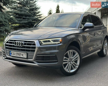 Сірий Ауді Ку 5, об'ємом двигуна 2 л та пробігом 99 тис. км за 27300 $, фото 1 на Automoto.ua