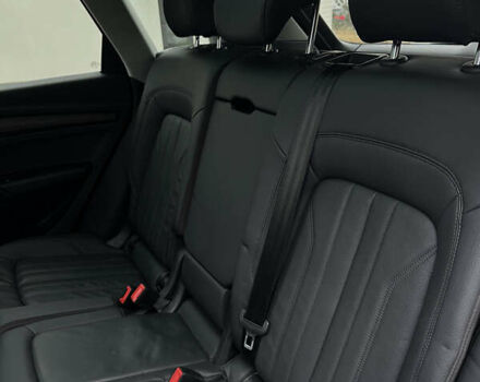 Сірий Ауді Ку 5, об'ємом двигуна 1.98 л та пробігом 124 тис. км за 24000 $, фото 25 на Automoto.ua