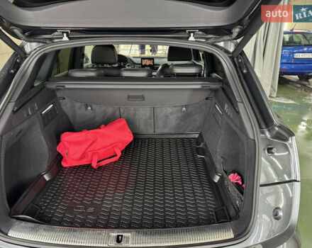 Серый Ауди Ку 5, объемом двигателя 1.97 л и пробегом 131 тыс. км за 35000 $, фото 41 на Automoto.ua