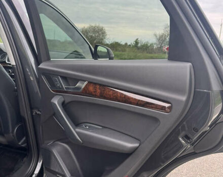 Серый Ауди Ку 5, объемом двигателя 1.98 л и пробегом 180 тыс. км за 24500 $, фото 8 на Automoto.ua