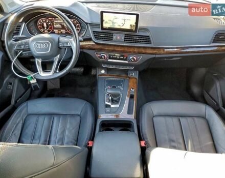 Серый Ауди Ку 5, объемом двигателя 1.98 л и пробегом 131 тыс. км за 6500 $, фото 7 на Automoto.ua