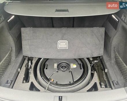 Серый Ауди Ку 5, объемом двигателя 1.98 л и пробегом 229 тыс. км за 20499 $, фото 32 на Automoto.ua