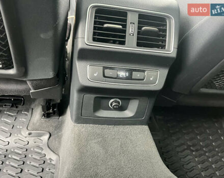 Сірий Ауді Ку 5, об'ємом двигуна 1.98 л та пробігом 121 тис. км за 24200 $, фото 16 на Automoto.ua