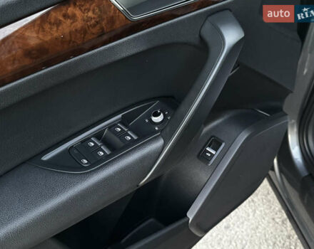 Серый Ауди Ку 5, объемом двигателя 1.98 л и пробегом 169 тыс. км за 25300 $, фото 25 на Automoto.ua