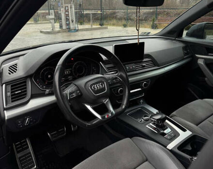 Серый Ауди Ку 5, объемом двигателя 1.97 л и пробегом 233 тыс. км за 29800 $, фото 7 на Automoto.ua