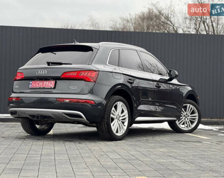 Серый Ауди Ку 5, объемом двигателя 2 л и пробегом 169 тыс. км за 25300 $, фото 31 на Automoto.ua