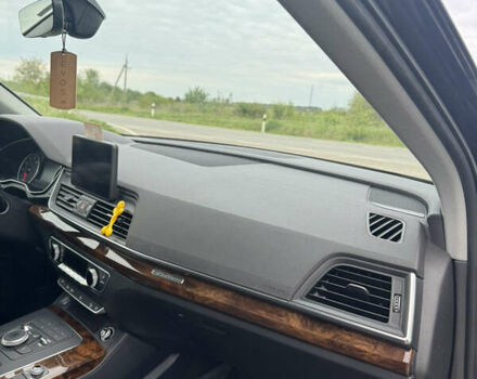 Серый Ауди Ку 5, объемом двигателя 1.98 л и пробегом 180 тыс. км за 24500 $, фото 9 на Automoto.ua