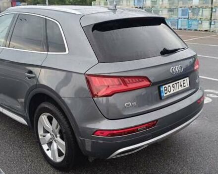 Серый Ауди Ку 5, объемом двигателя 1.98 л и пробегом 108 тыс. км за 24200 $, фото 6 на Automoto.ua