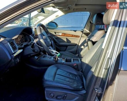 Серый Ауди Ку 5, объемом двигателя 1.98 л и пробегом 131 тыс. км за 6500 $, фото 6 на Automoto.ua