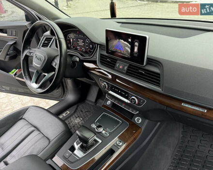 Сірий Ауді Ку 5, об'ємом двигуна 2 л та пробігом 123 тис. км за 26500 $, фото 21 на Automoto.ua