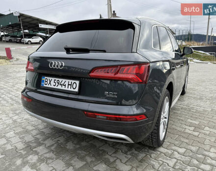 Сірий Ауді Ку 5, об'ємом двигуна 2 л та пробігом 123 тис. км за 26500 $, фото 63 на Automoto.ua