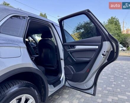 Серый Ауди Ку 5, объемом двигателя 1.97 л и пробегом 154 тыс. км за 23800 $, фото 48 на Automoto.ua