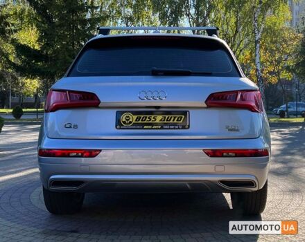 Серый Ауди Ку 5, объемом двигателя 2 л и пробегом 128 тыс. км за 26700 $, фото 5 на Automoto.ua