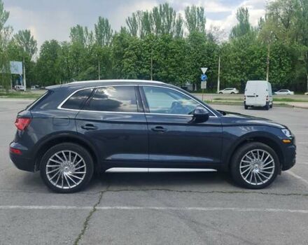 Серый Ауди Ку 5, объемом двигателя 2 л и пробегом 110 тыс. км за 25999 $, фото 4 на Automoto.ua