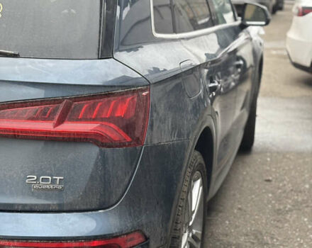 Сірий Ауді Ку 5, об'ємом двигуна 1.98 л та пробігом 79 тис. км за 18000 $, фото 5 на Automoto.ua