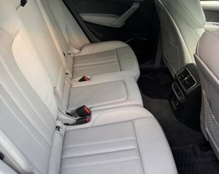 Сірий Ауді Ку 5, об'ємом двигуна 1.98 л та пробігом 102 тис. км за 33000 $, фото 10 на Automoto.ua