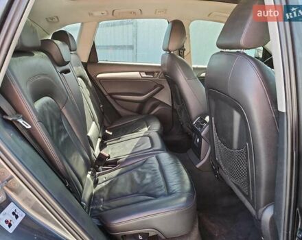 Серый Ауди Ку 5, объемом двигателя 1.98 л и пробегом 163 тыс. км за 3400 $, фото 9 на Automoto.ua