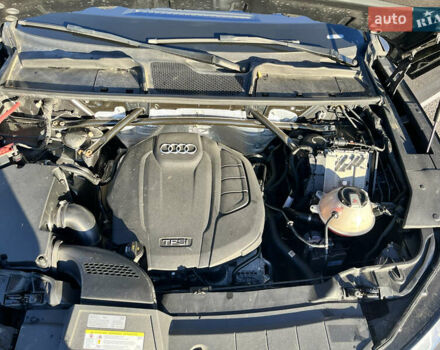 Сірий Ауді Ку 5, об'ємом двигуна 1.98 л та пробігом 110 тис. км за 25000 $, фото 73 на Automoto.ua