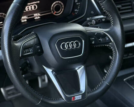 Ауди Ку 5 2017 в Тернополе на Automoto.ua Серый Ауди Ку 5, объемом двигателя 1.98 л и пробегом 110 тыс. км за 30700 $, фото 9 на Automoto.ua