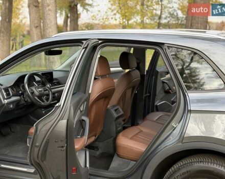 Ауди Ку 5 2017 в Киеве на Automoto.ua Серый Ауди Ку 5, объемом двигателя 1.97 л и пробегом 190 тыс. км за 26500 $, фото 35 на Automoto.ua