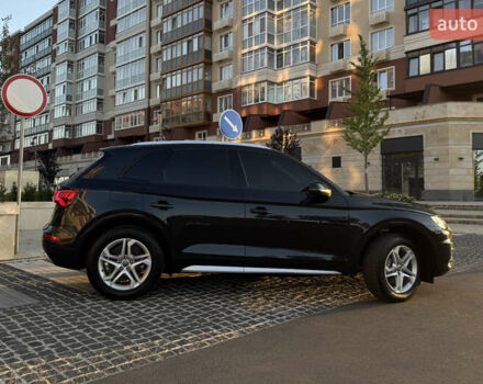 Серый Ауди Ку 5, объемом двигателя 1.98 л и пробегом 162 тыс. км за 21900 $, фото 4 на Automoto.ua