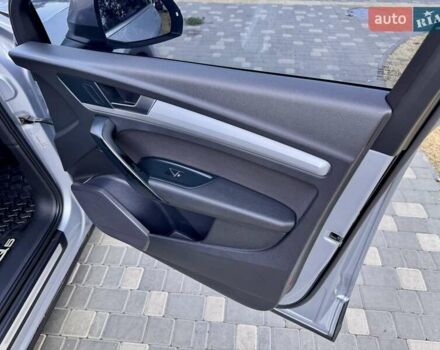 Серый Ауди Ку 5, объемом двигателя 1.97 л и пробегом 154 тыс. км за 23800 $, фото 35 на Automoto.ua