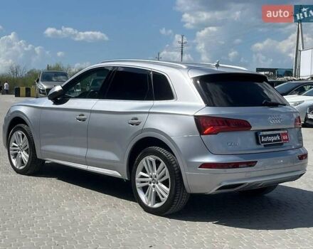 Серый Ауди Ку 5, объемом двигателя 2 л и пробегом 198 тыс. км за 23540 $, фото 6 на Automoto.ua