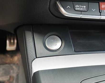 Серый Ауди Ку 5, объемом двигателя 1.97 л и пробегом 127 тыс. км за 34500 $, фото 14 на Automoto.ua