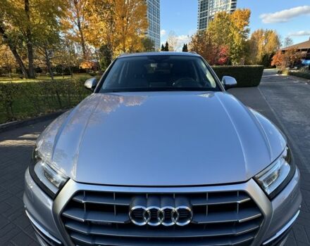 Сірий Ауді Ку 5, об'ємом двигуна 2 л та пробігом 143 тис. км за 23500 $, фото 6 на Automoto.ua