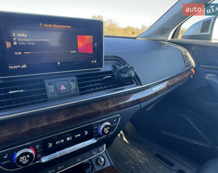 Сірий Ауді Ку 5, об'ємом двигуна 1.98 л та пробігом 140 тис. км за 26000 $, фото 9 на Automoto.ua