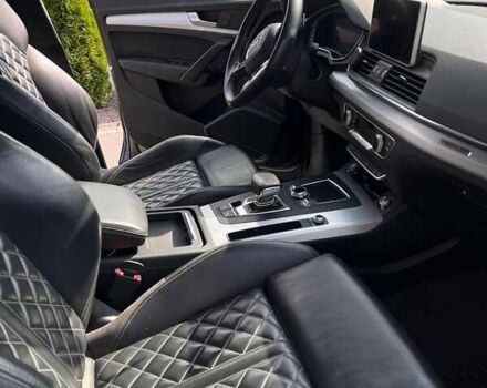 Серый Ауди Ку 5, объемом двигателя 1.97 л и пробегом 280 тыс. км за 28900 $, фото 15 на Automoto.ua