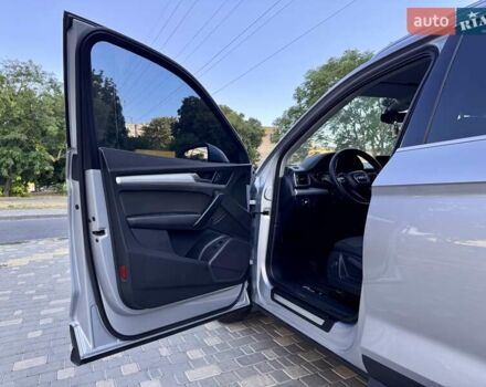 Серый Ауди Ку 5, объемом двигателя 1.97 л и пробегом 154 тыс. км за 23800 $, фото 38 на Automoto.ua