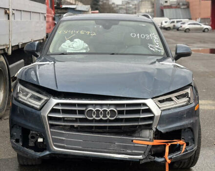 Сірий Ауді Ку 5, об'ємом двигуна 1.98 л та пробігом 79 тис. км за 18000 $, фото 1 на Automoto.ua