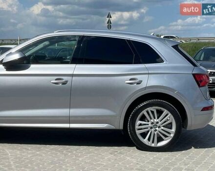 Серый Ауди Ку 5, объемом двигателя 2 л и пробегом 198 тыс. км за 23540 $, фото 4 на Automoto.ua