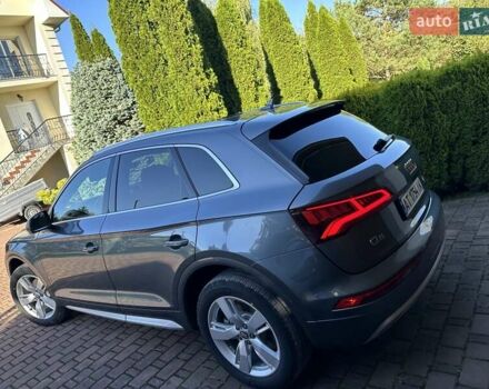 Серый Ауди Ку 5, объемом двигателя 1.98 л и пробегом 90 тыс. км за 25550 $, фото 10 на Automoto.ua