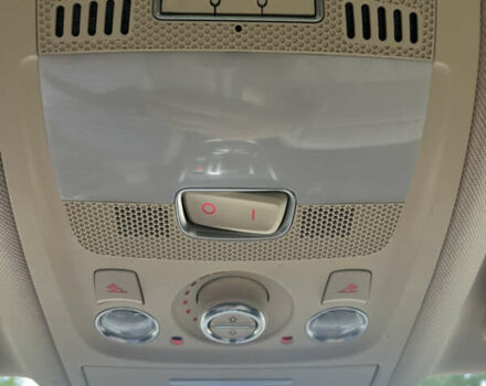 Серый Ауди Ку 5, объемом двигателя 1.98 л и пробегом 195 тыс. км за 18500 $, фото 18 на Automoto.ua