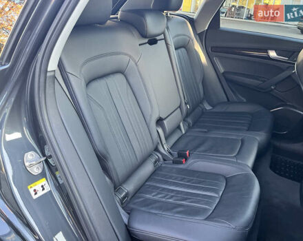 Серый Ауди Ку 5, объемом двигателя 1.98 л и пробегом 110 тыс. км за 25000 $, фото 45 на Automoto.ua