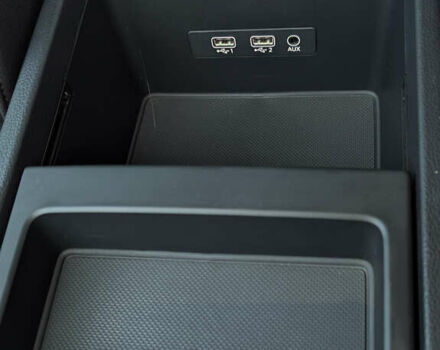 Серый Ауди Ку 5, объемом двигателя 1.98 л и пробегом 100 тыс. км за 23690 $, фото 83 на Automoto.ua