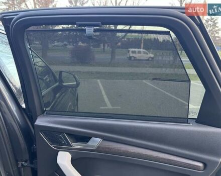 Серый Ауди Ку 5, объемом двигателя 2 л и пробегом 163 тыс. км за 24800 $, фото 15 на Automoto.ua