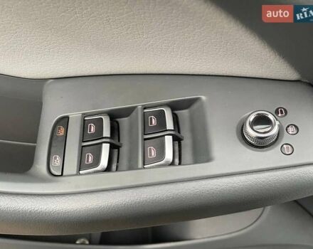 Серый Ауди Ку 5, объемом двигателя 1.98 л и пробегом 130 тыс. км за 19000 $, фото 7 на Automoto.ua