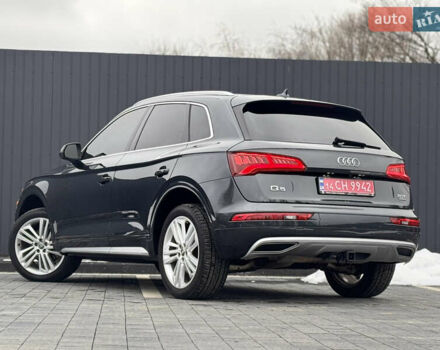 Серый Ауди Ку 5, объемом двигателя 2 л и пробегом 169 тыс. км за 25300 $, фото 27 на Automoto.ua