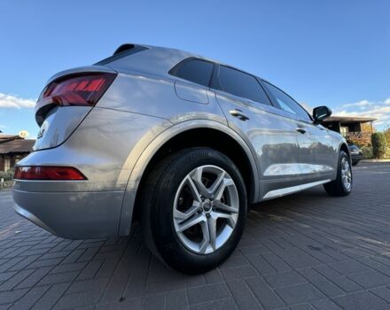 Сірий Ауді Ку 5, об'ємом двигуна 2 л та пробігом 143 тис. км за 23500 $, фото 5 на Automoto.ua