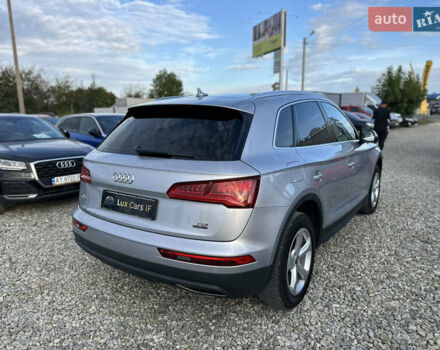 Сірий Ауді Ку 5, об'ємом двигуна 2 л та пробігом 194 тис. км за 29500 $, фото 11 на Automoto.ua