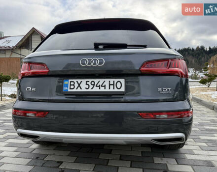 Сірий Ауді Ку 5, об'ємом двигуна 2 л та пробігом 123 тис. км за 26500 $, фото 43 на Automoto.ua