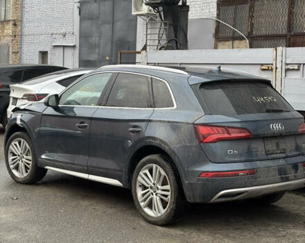 Сірий Ауді Ку 5, об'ємом двигуна 1.98 л та пробігом 79 тис. км за 18000 $, фото 3 на Automoto.ua