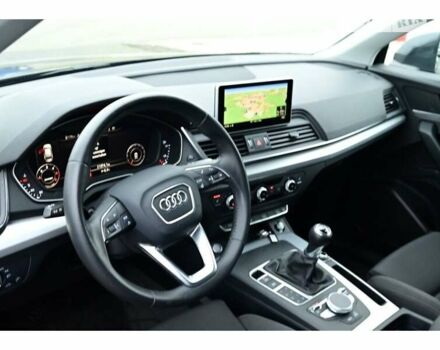 Сірий Ауді Ку 5, об'ємом двигуна 2 л та пробігом 105 тис. км за 34000 $, фото 1 на Automoto.ua
