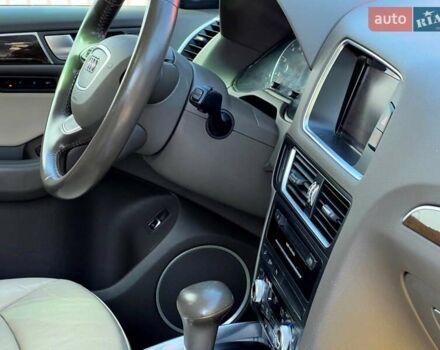 Сірий Ауді Ку 5, об'ємом двигуна 1.98 л та пробігом 106 тис. км за 16750 $, фото 67 на Automoto.ua