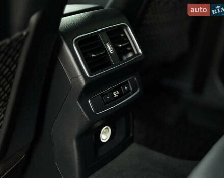 Серый Ауди Ку 5, объемом двигателя 1.98 л и пробегом 169 тыс. км за 25300 $, фото 69 на Automoto.ua