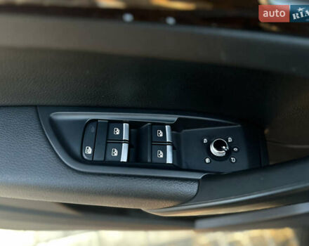 Сірий Ауді Ку 5, об'ємом двигуна 2 л та пробігом 160 тис. км за 21900 $, фото 25 на Automoto.ua