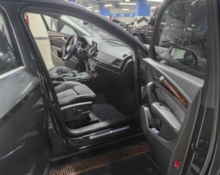 Серый Ауди Ку 5, объемом двигателя 2 л и пробегом 66 тыс. км за 22000 $, фото 4 на Automoto.ua